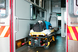 U Zagrebu sanitetski prijevoz opremljen automatskim vanjskim defibrilatorima