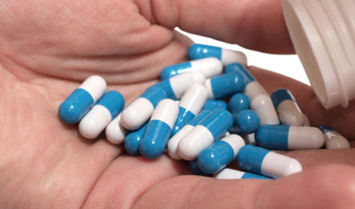 Antimikrobna terapija u eri rezistencije na antibiotike: jučer, danas, sutra