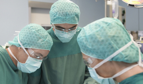 Peronealna tendoskopija – više od samostalne procedure: serija slučajeva