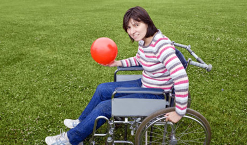 Bol u mladih osoba s cerebralnom paralizom