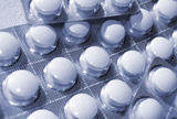 Rizik od ozbiljnih padova vezan uz dob i korištenje opioidnih analgetika