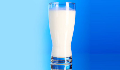 Preporuke za konzumaciju mlijeka i vode kod male djece 