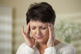 Migrena je rizični faktor za srčani i moždani udar