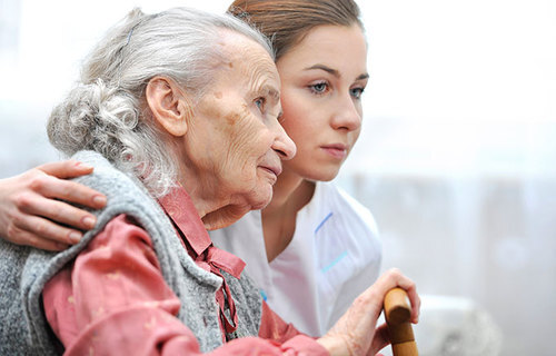 Nova knjiga: Najbolja skrb za osobe s demencijom u bolničkim uvjetima