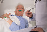 Postoperativni delirij kod starijih bolesnika – antipsihotik da ili ne?